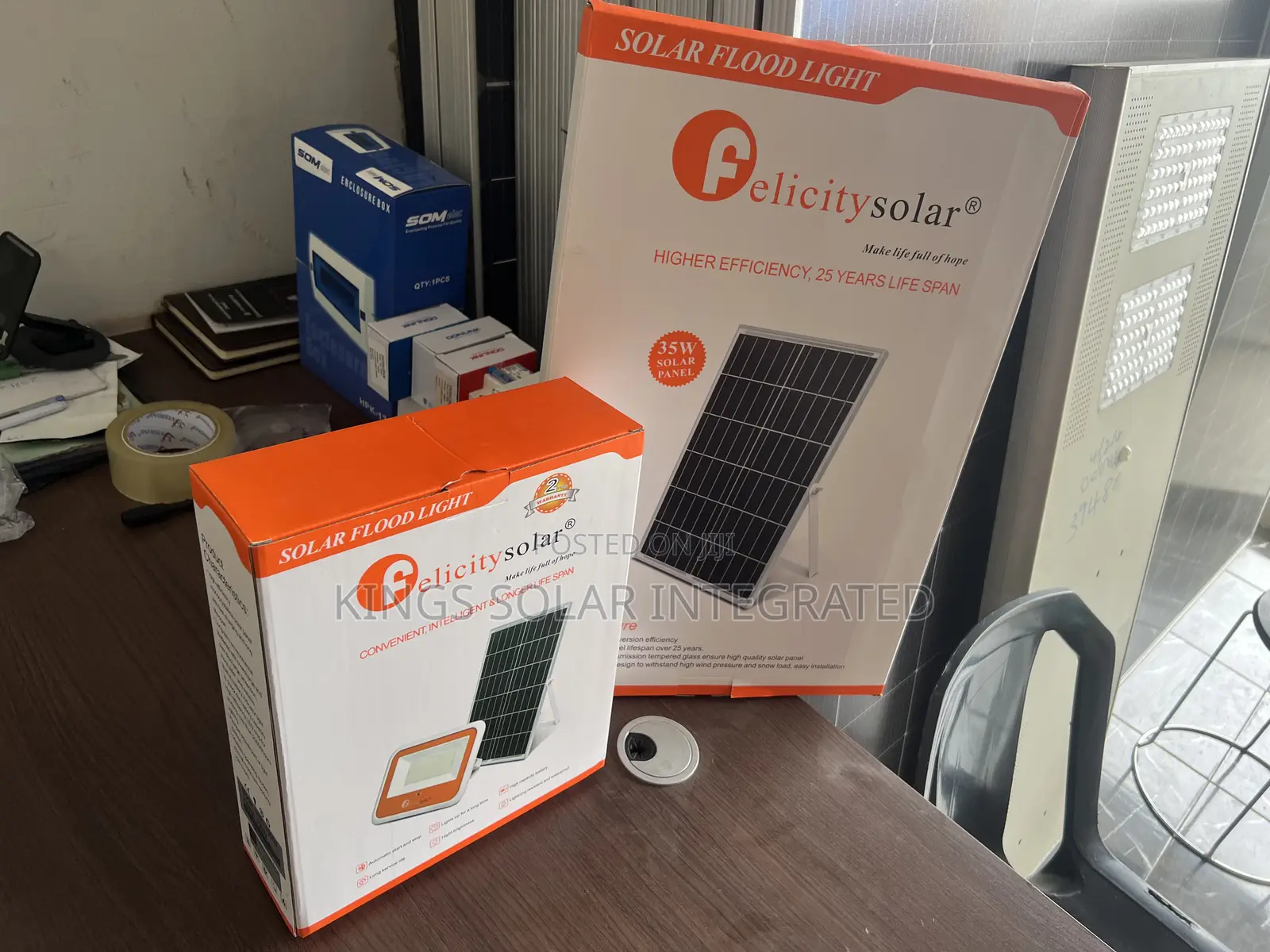 Felicity Solar Flood Lamp 100w