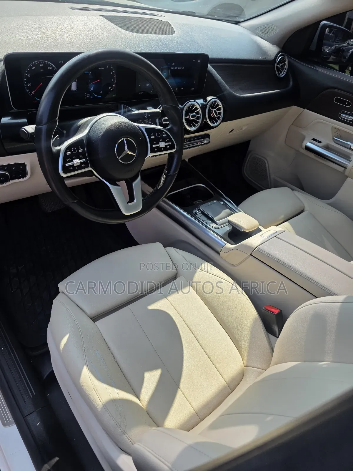 Mercedes-Benz GLA 250 2021 White