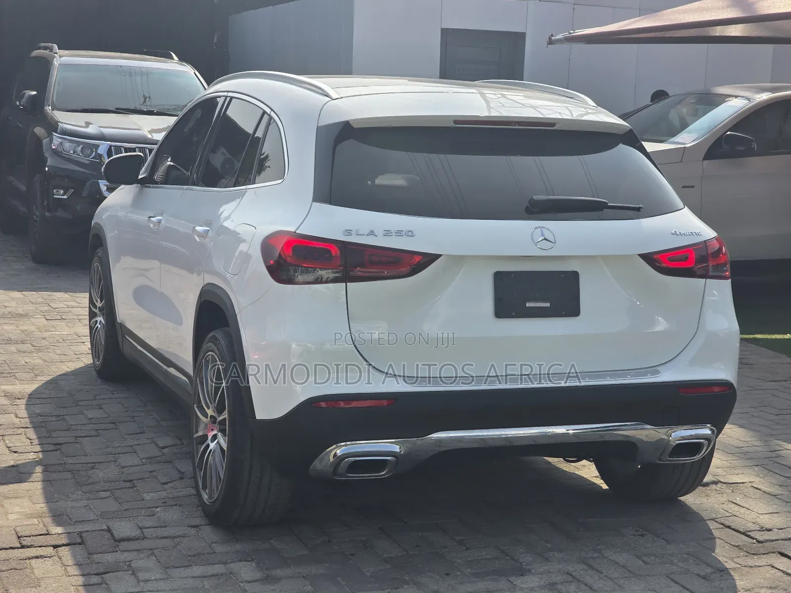 Mercedes-Benz GLA 250 2021 White