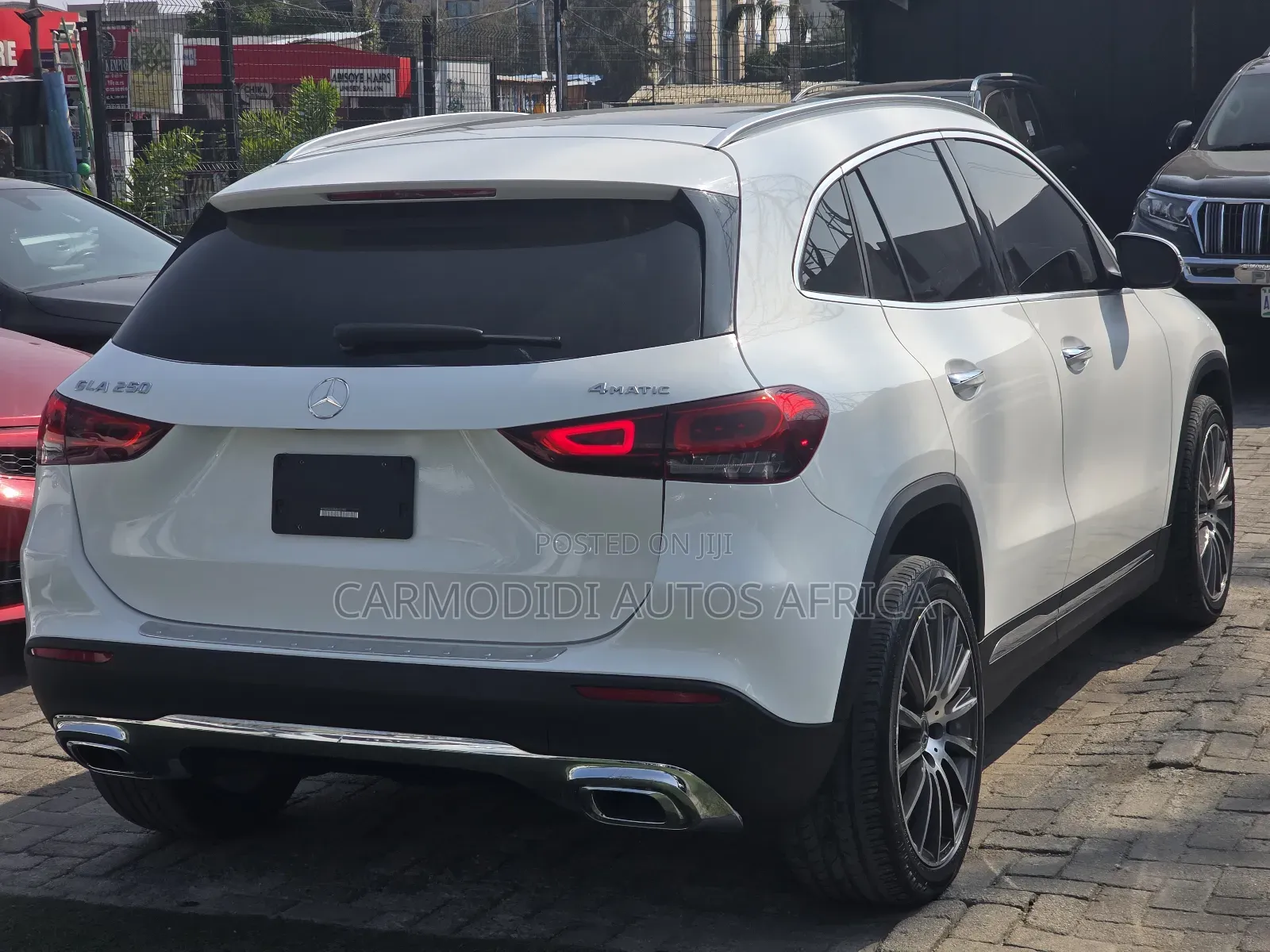 Mercedes-Benz GLA 250 2021 White