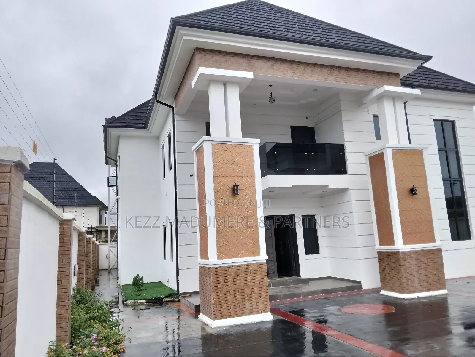 4bdrm Duplex in Atali, Elimbu , Port for sale