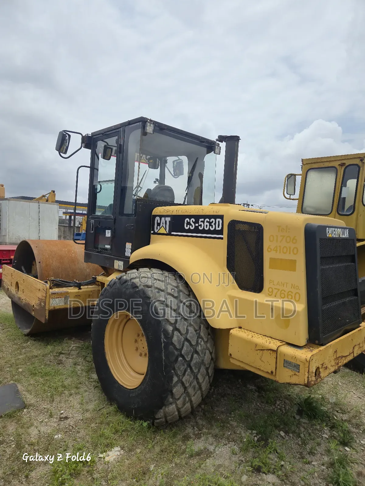 Caterpillar Drum Tyre Roller 563d