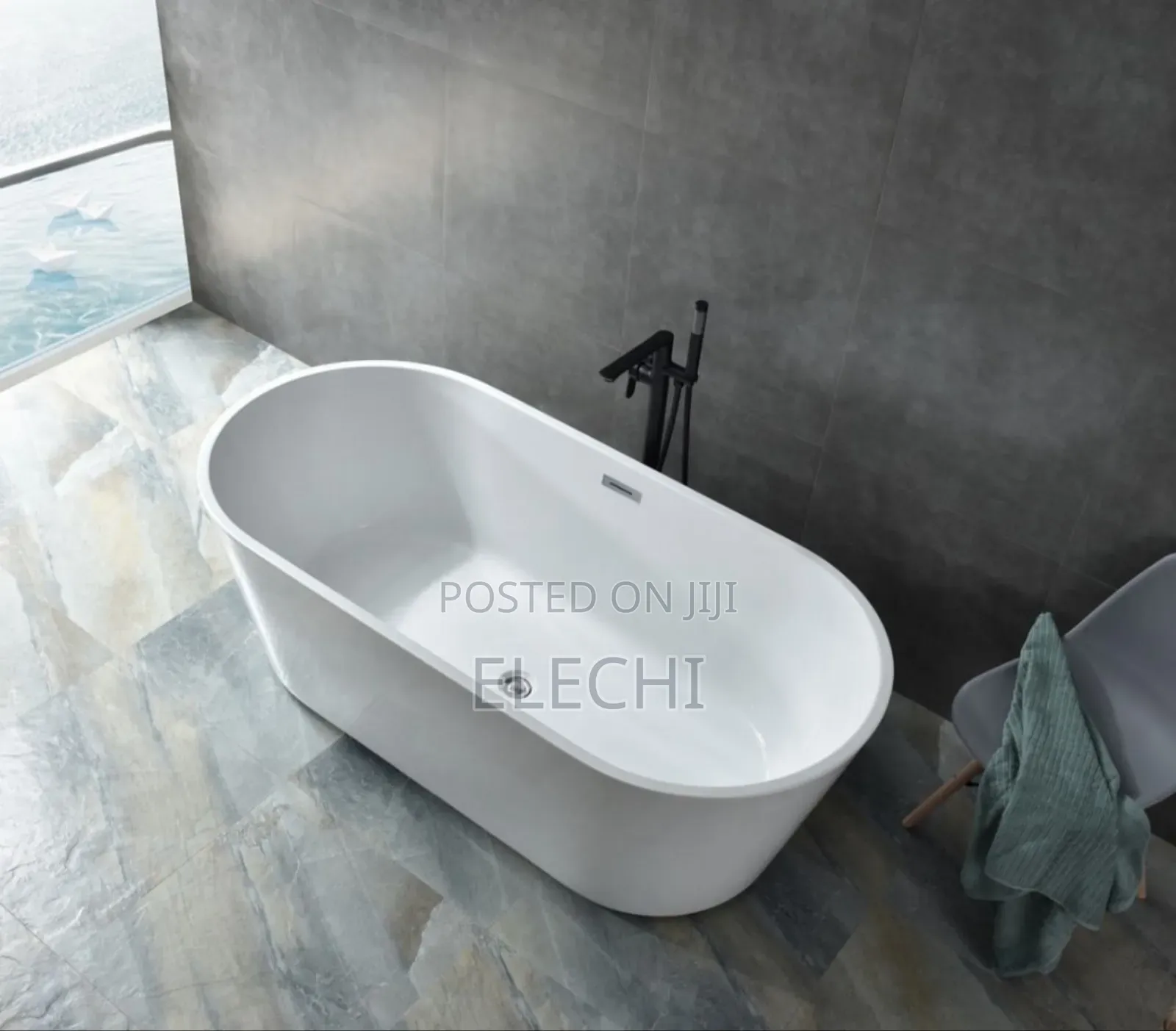 Free Standing Bathtub (Round)White