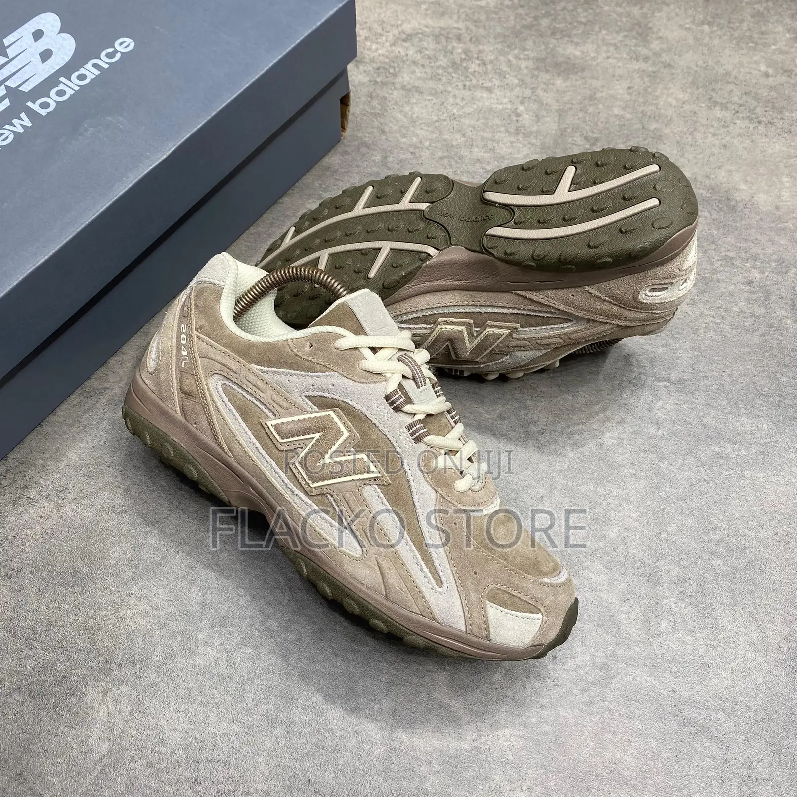 Original New Balance 204l Mushrooms Sneakers