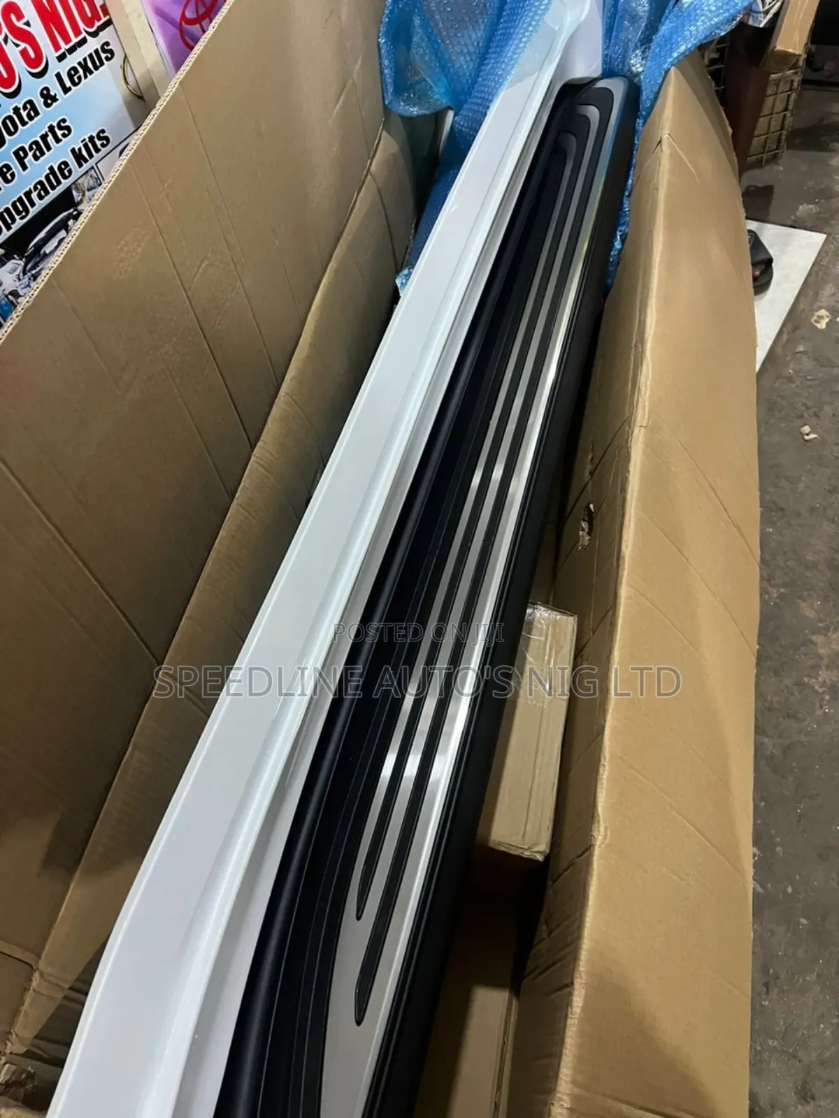 Complete Side Steps Lx600 2023/2024