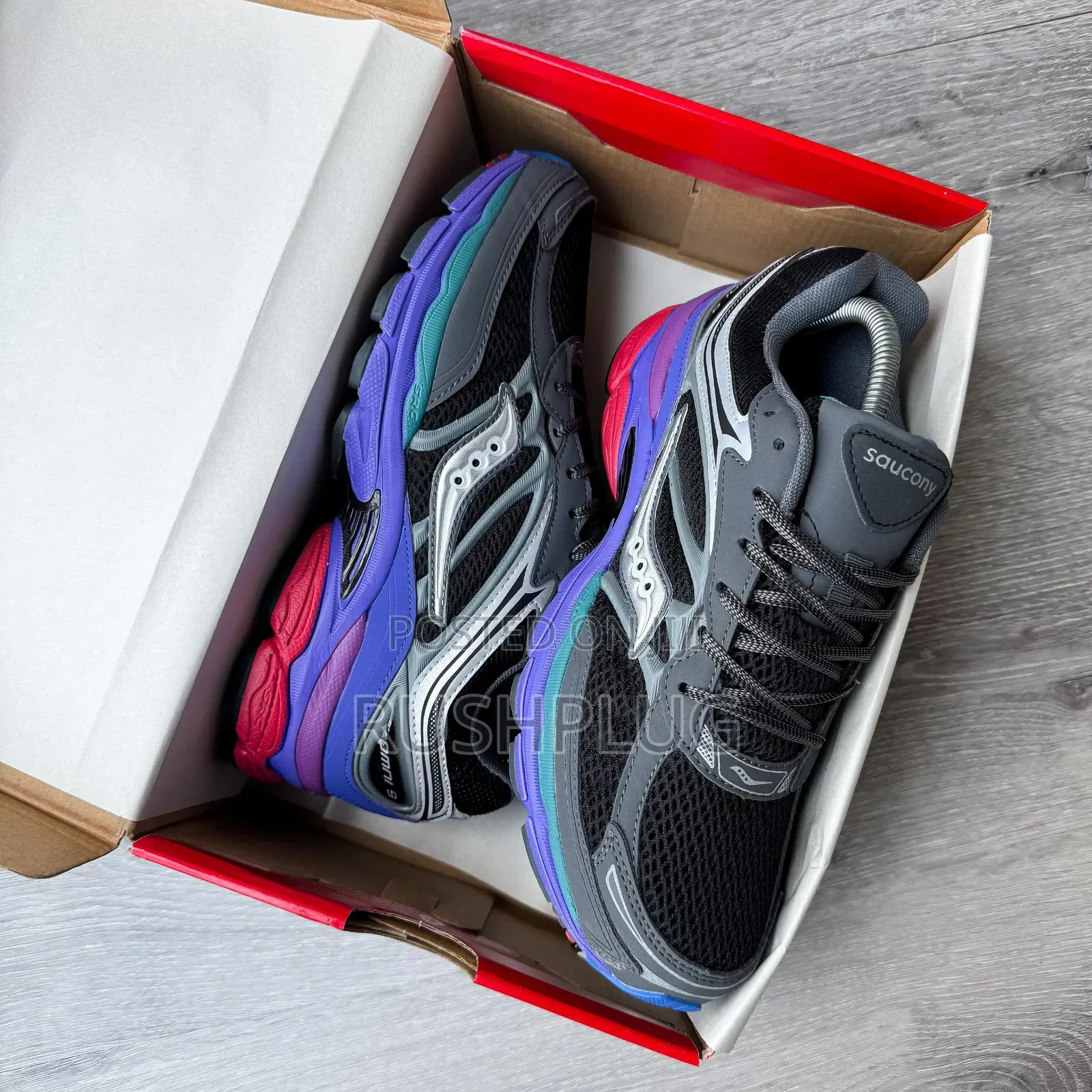 Saucony Progrid Omni 9 “Galaxy”