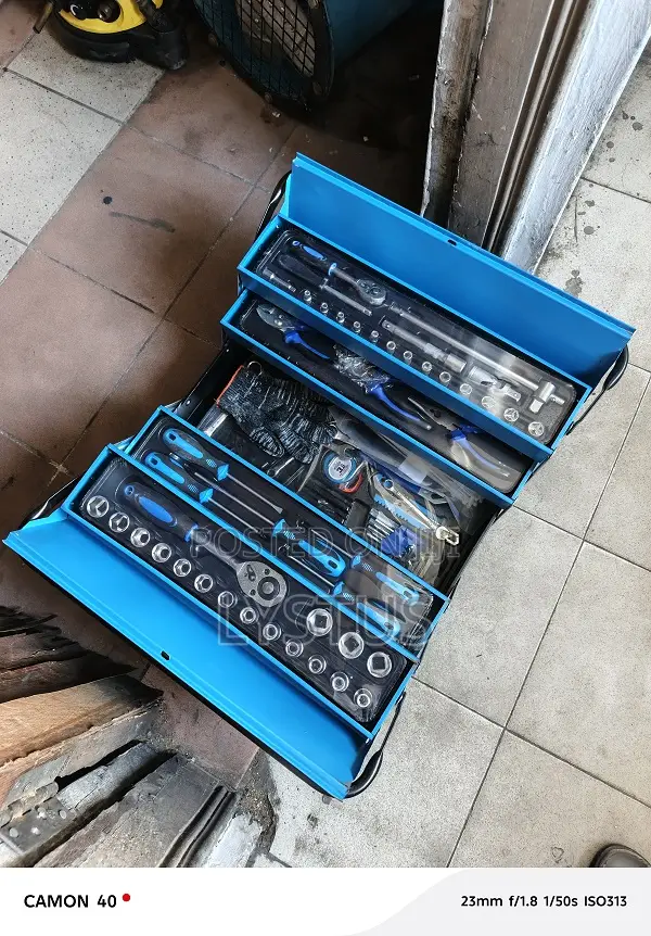 168pc Mechanical Tool Set With Metal Box,