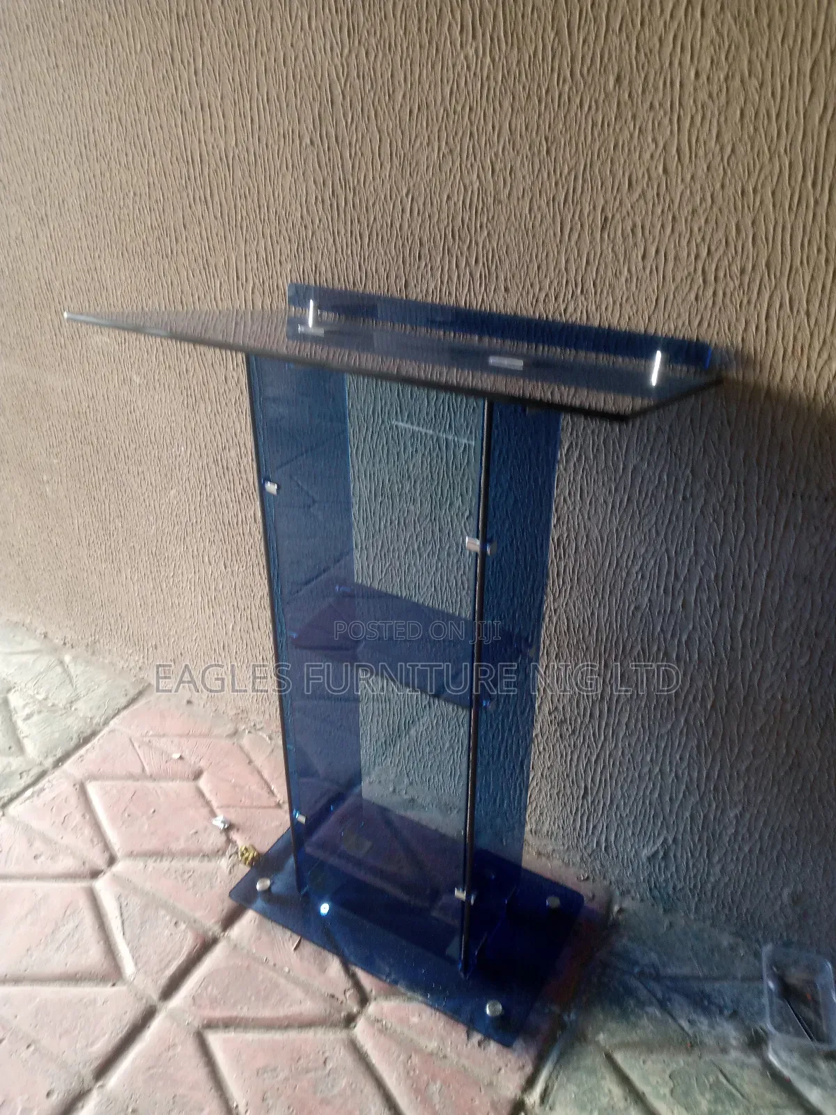 Quality Tampered Glass Church Pulpit