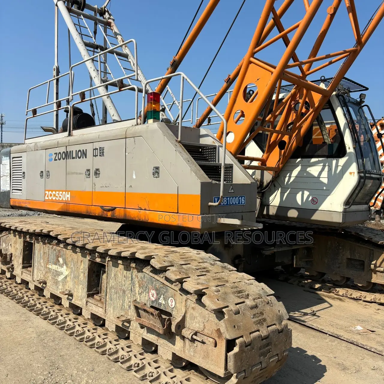 Foreign Used 55 Tons Zoomlion Crawler Crane for Sale