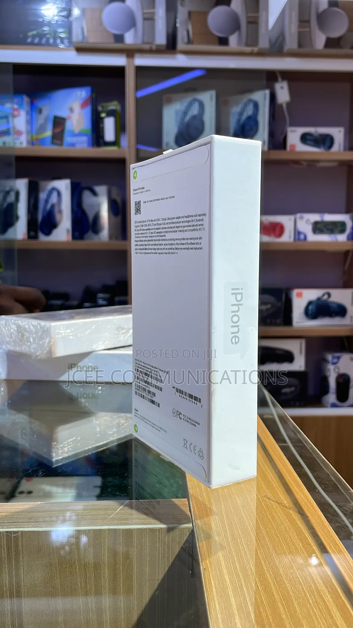 New Apple iPhone 15 Pro Max 256 GB White