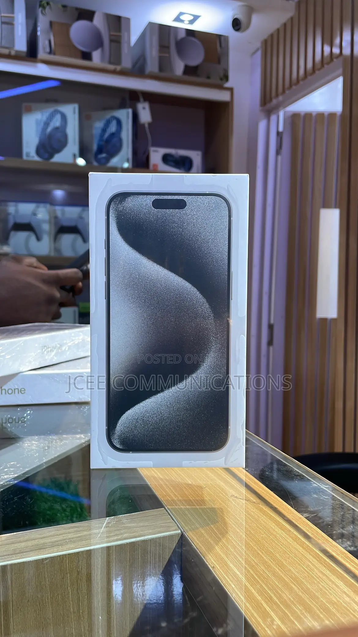 New Apple iPhone 15 Pro Max 256 GB White