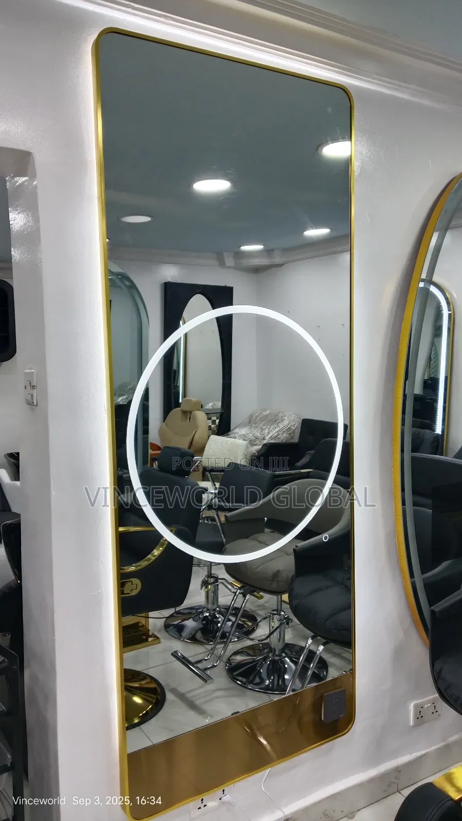 Latest Design Salon Mirror With Front and Side Led