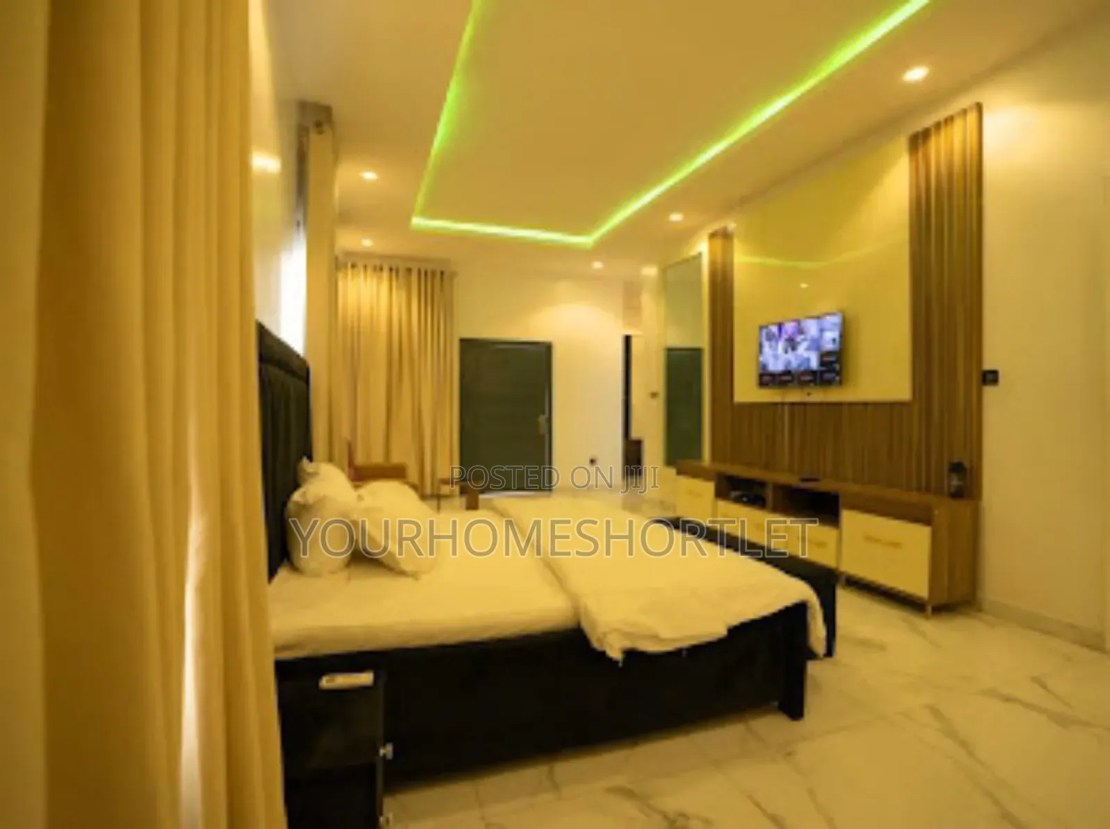 5 Bedroom Self-Compound With a Private Swimming Pool, Snooker and Ps5