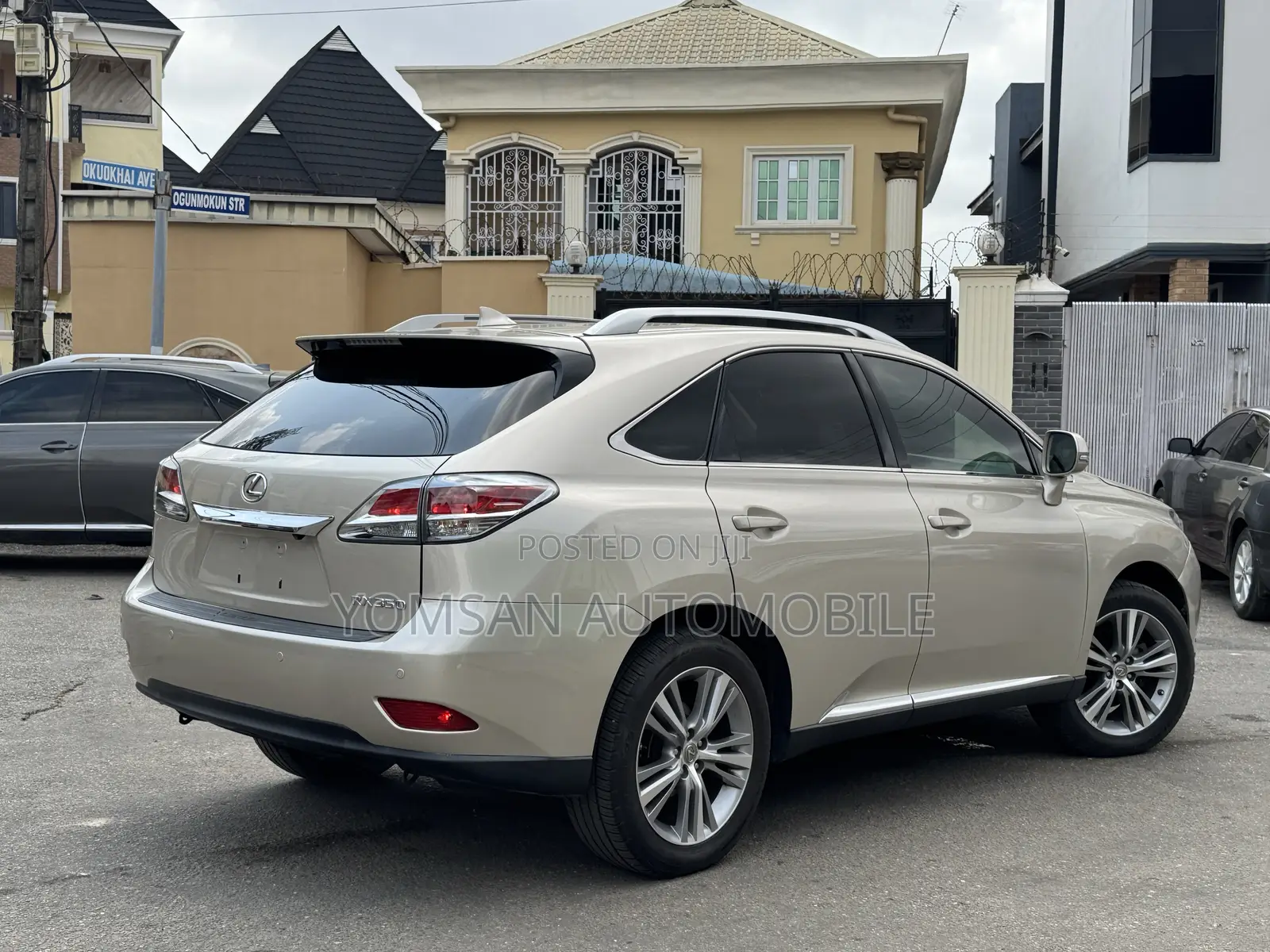 Lexus RX 350 FWD 2015 Gold