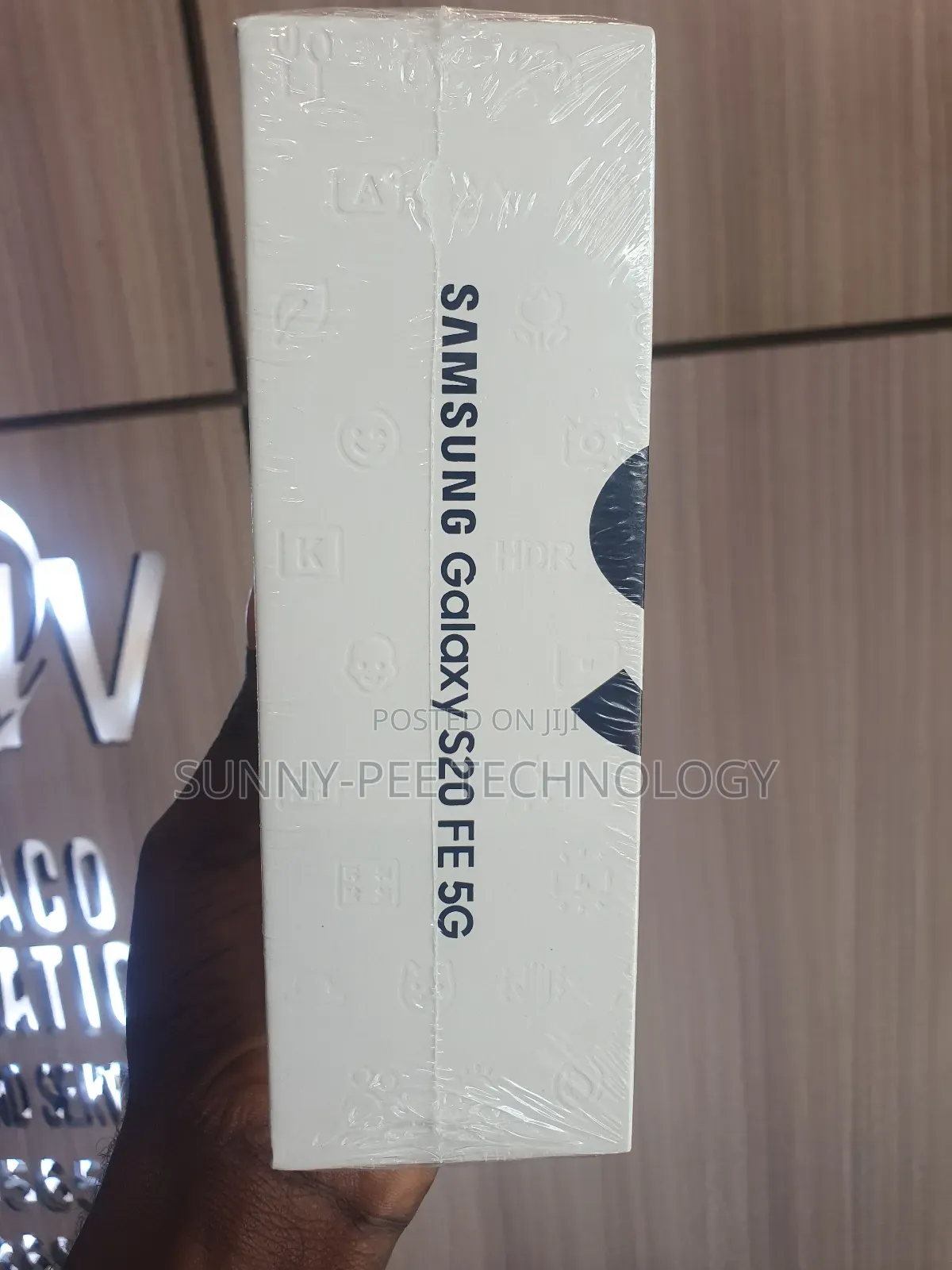 New Samsung Galaxy S20 FE 128 GB Blue