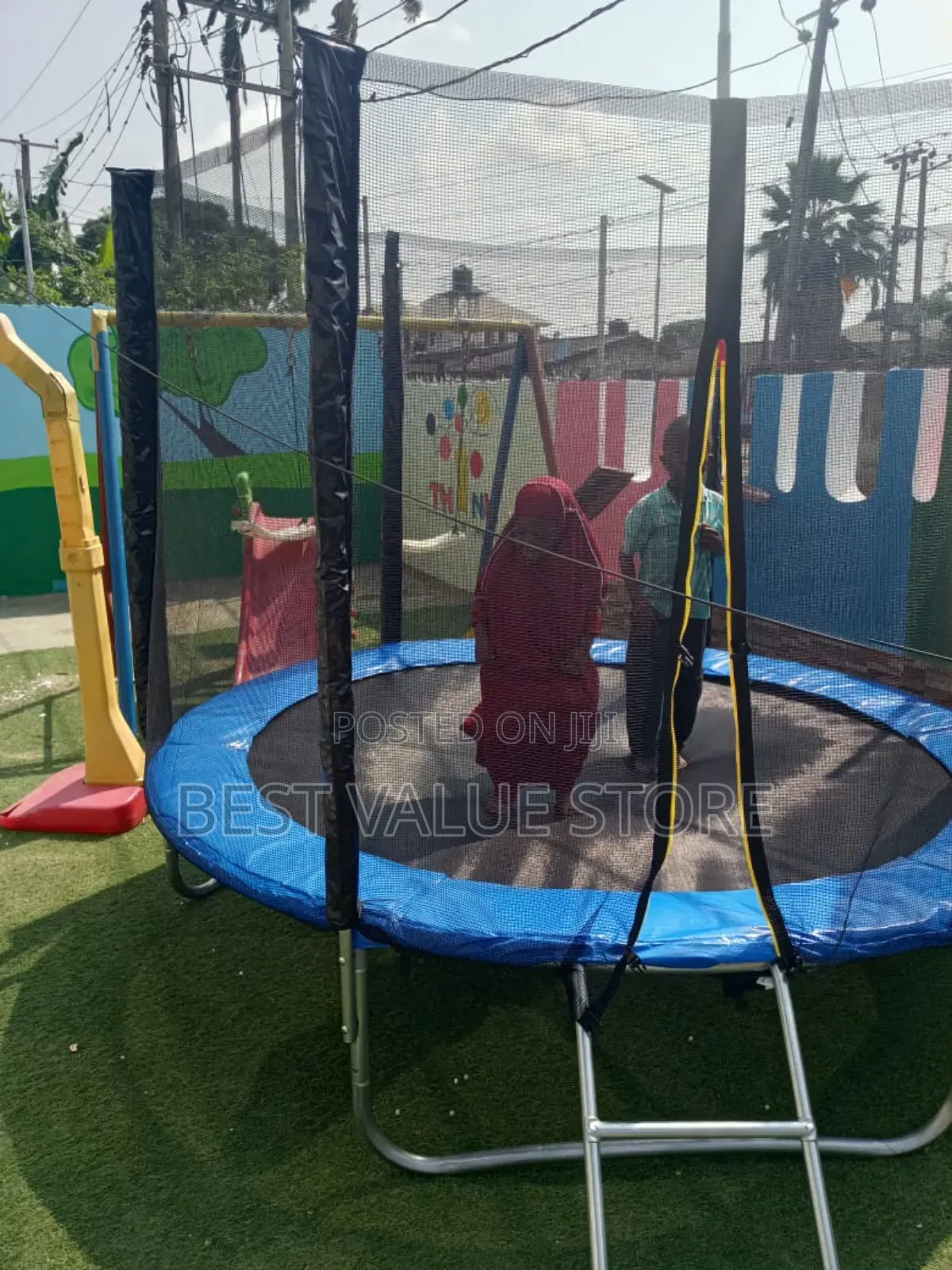 8ft Trampoline (Big Size) With Enclosure and Ladder 8feet