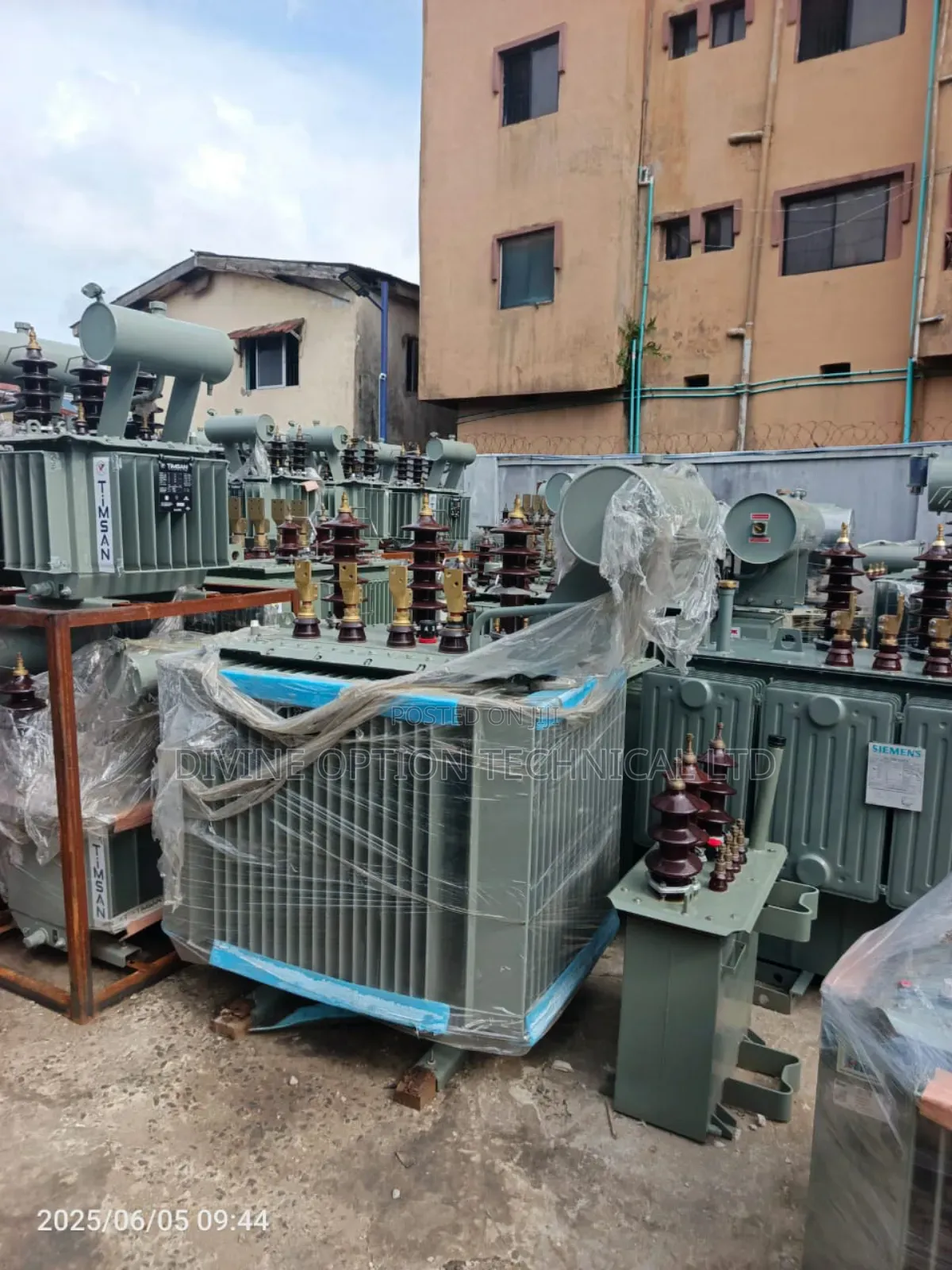 Massive 300kva 11kv/400v Auto Better Transformer