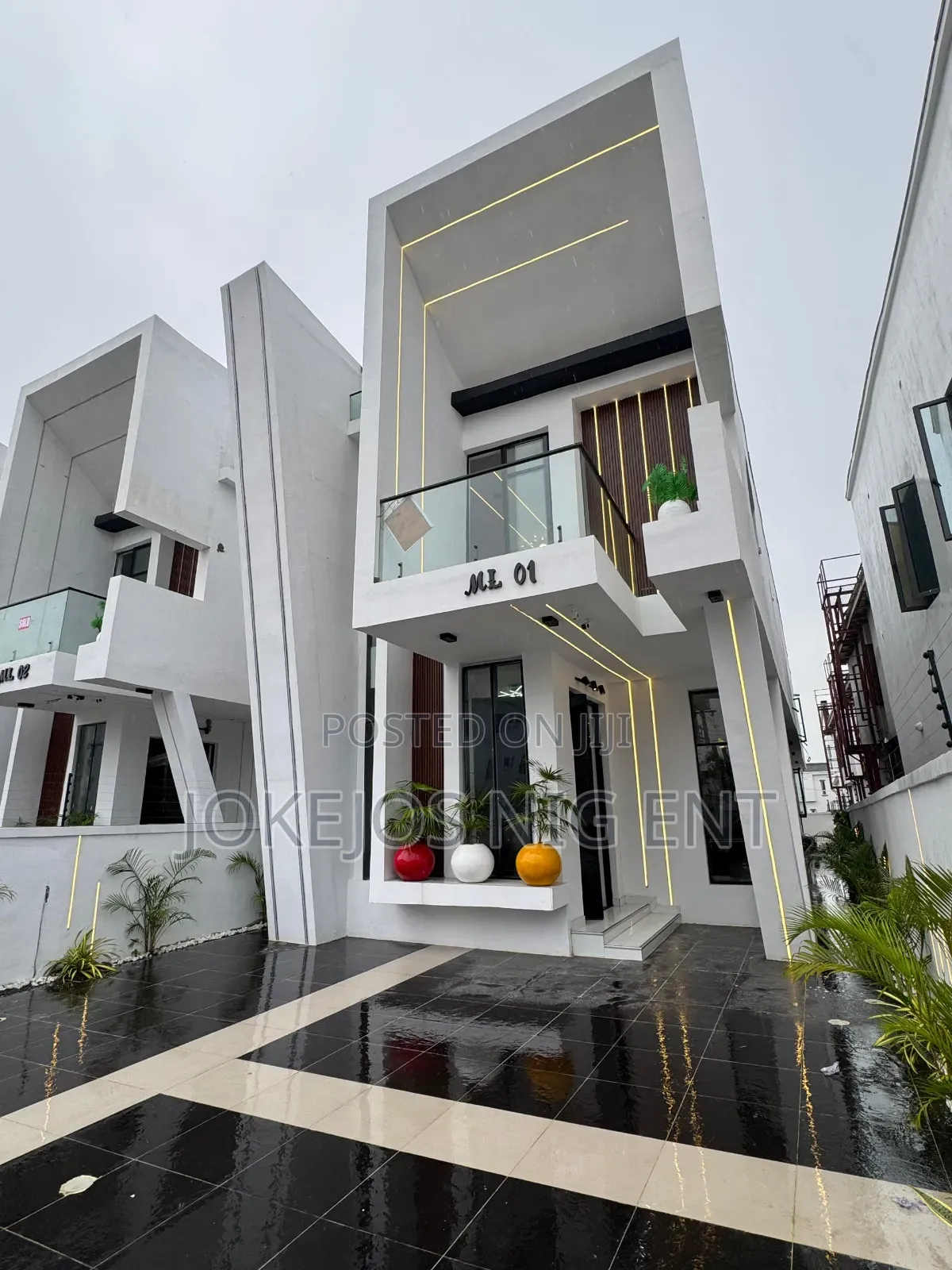 5bdrm Duplex in Ikota Gra Lekki for sale