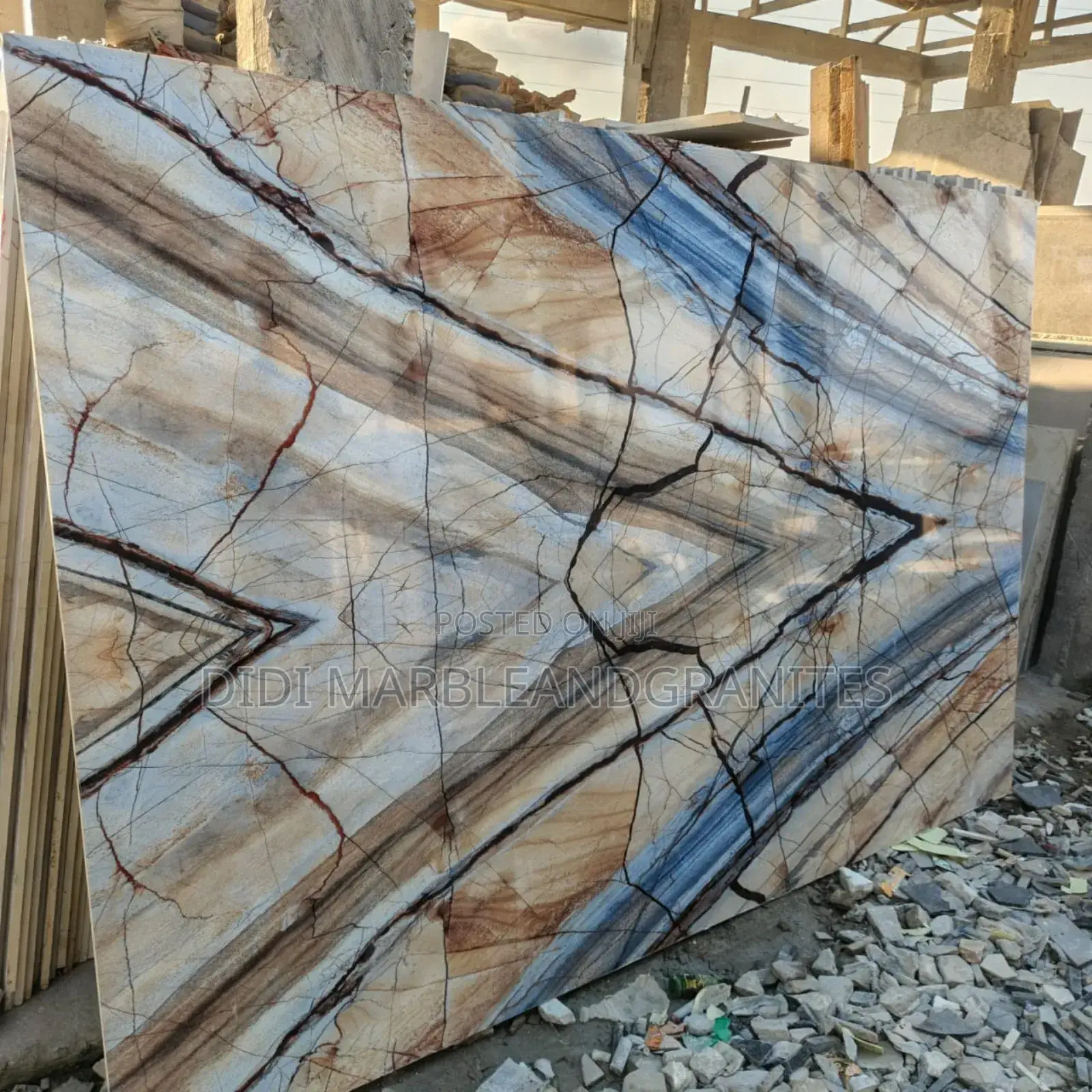 Wooden Blue Quartz for the Countertop