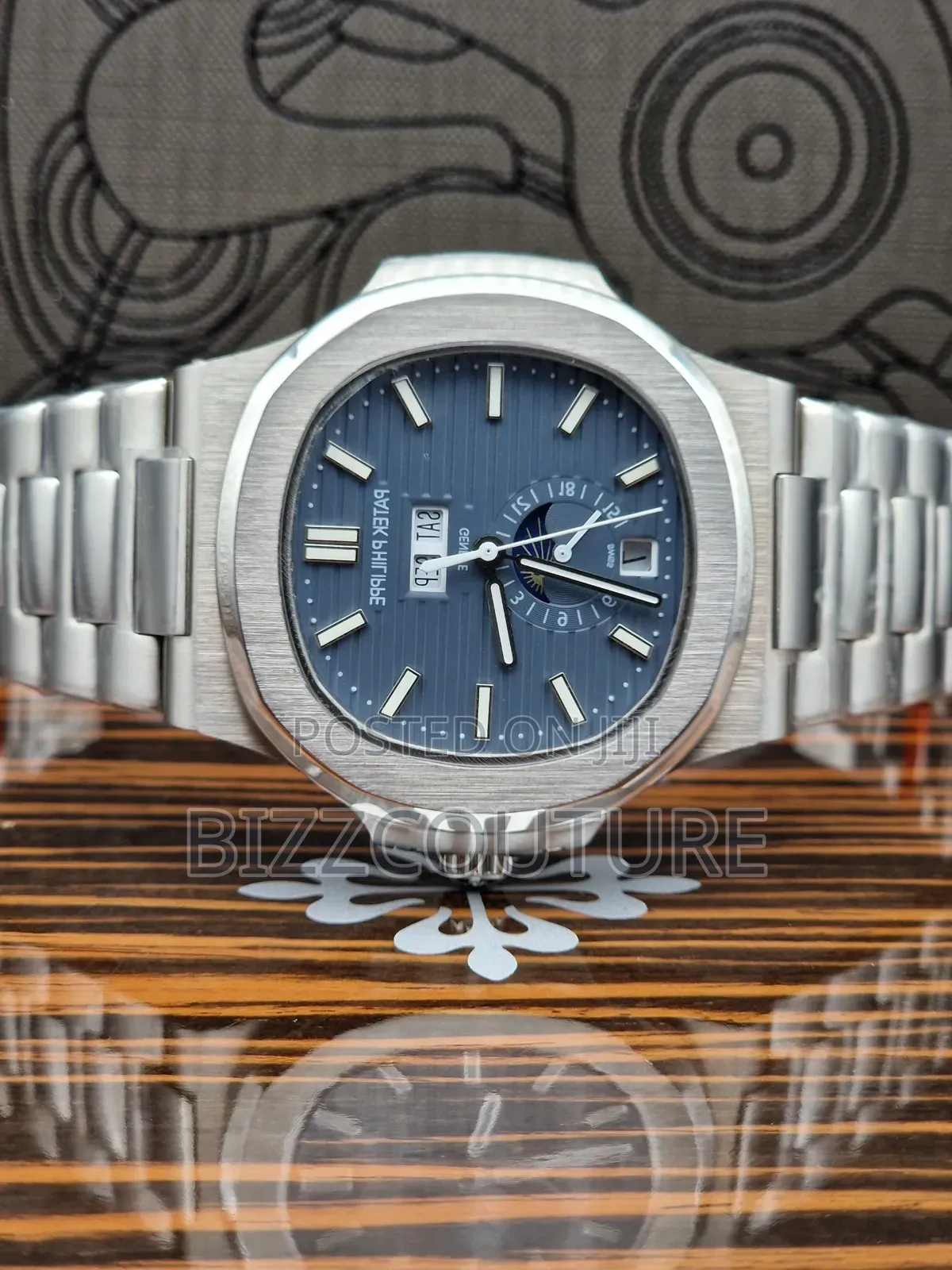 Original Patek Philippe Silver Stainless Steel Calendar Quartz Watch