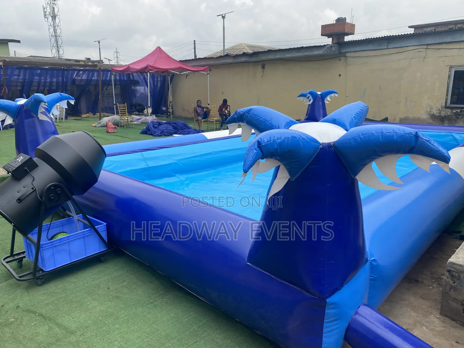 Foam Machine Used With Inflatable Mobile Swimming Pool