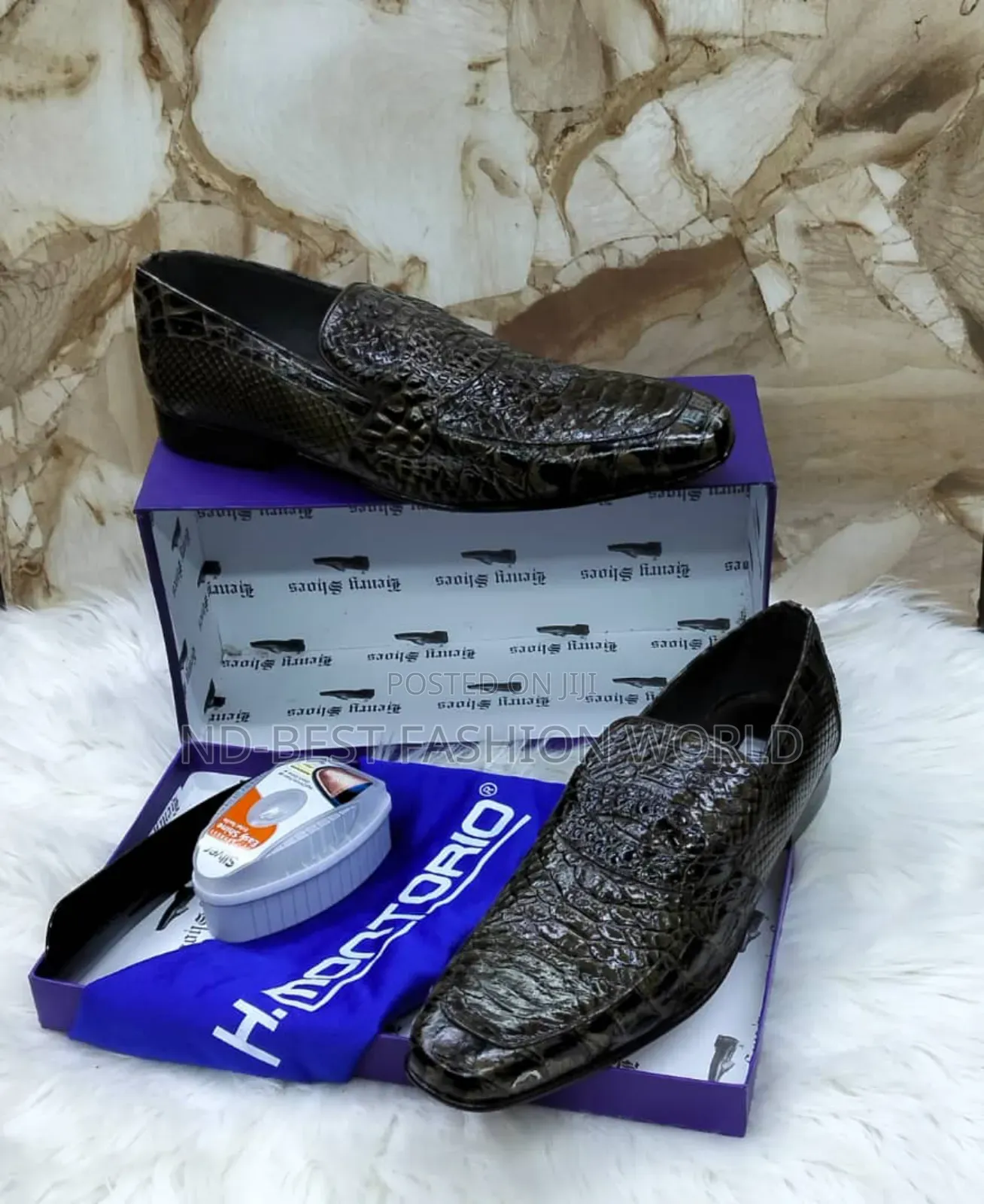 Matured Leather Black Shoes