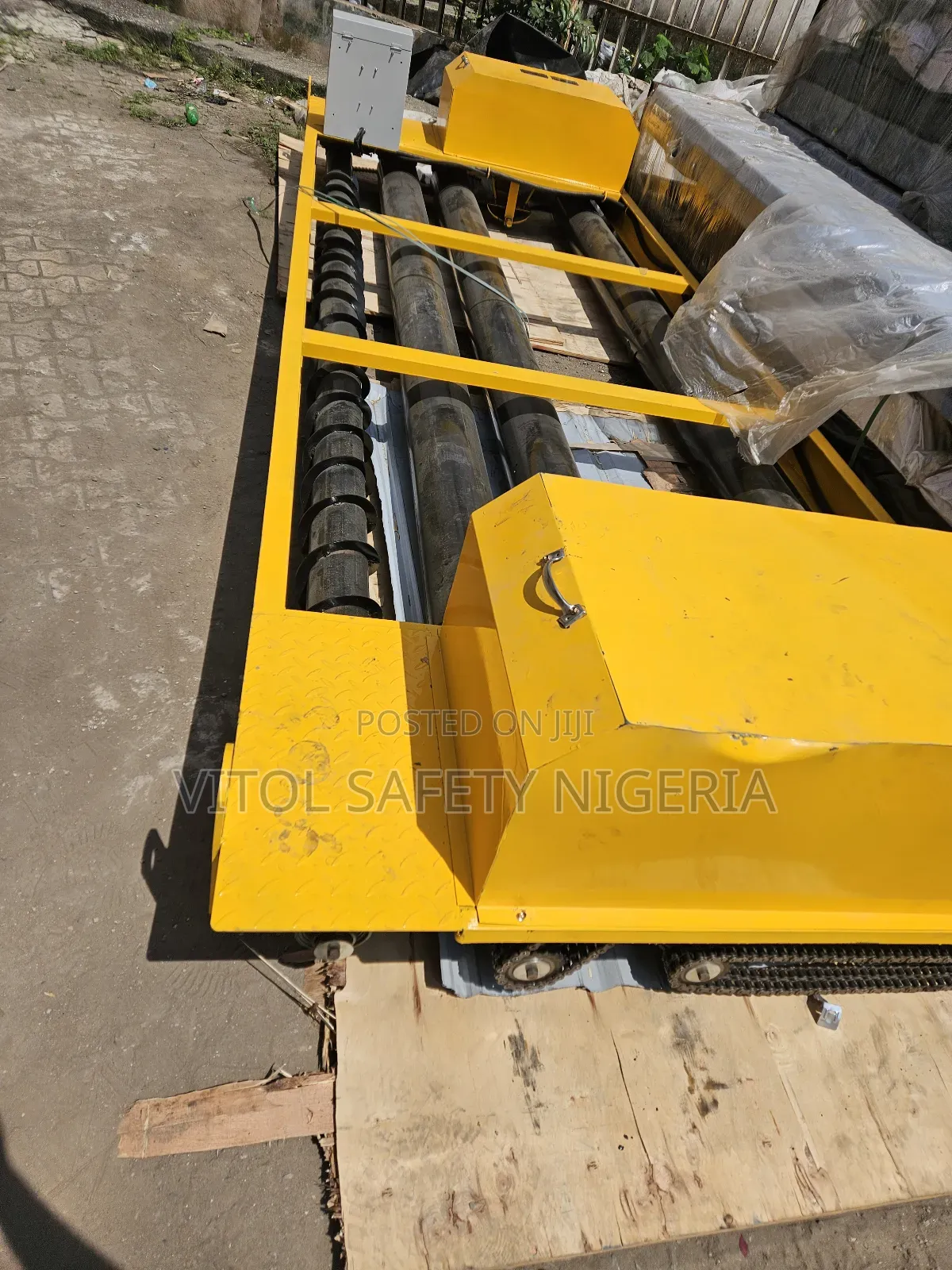 Asphalt Road Paving Machine