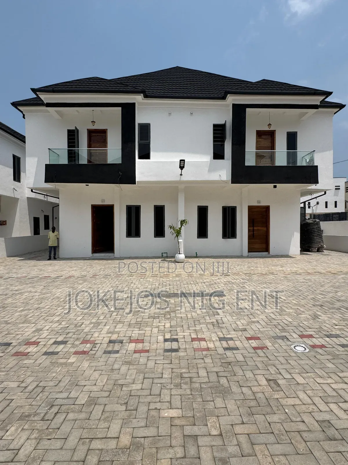 4bdrm Duplex in Vgc By Ikota, Ajah for sale