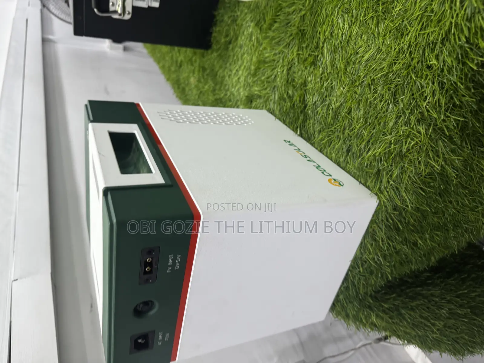 Cola Solar 2khw Lithium Battery Solar Generator Presently
