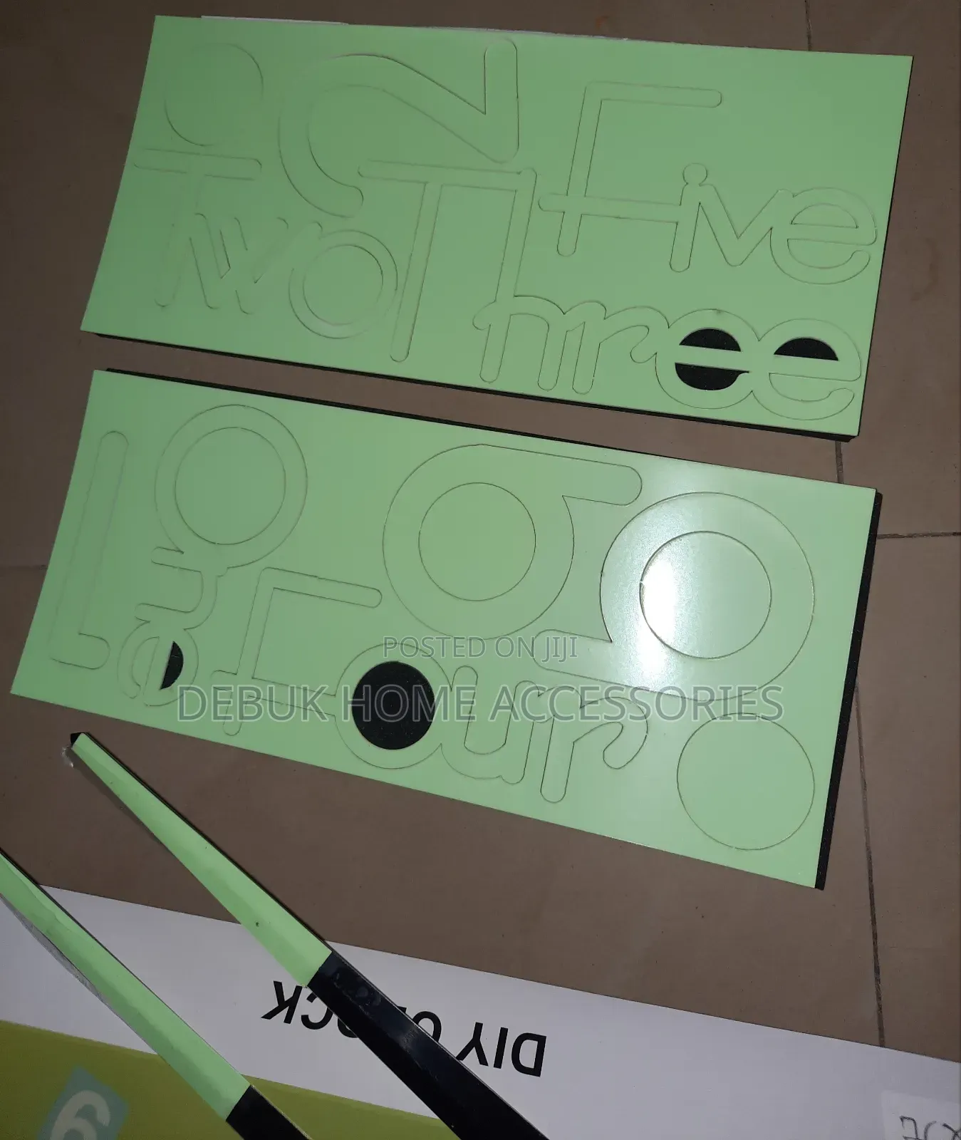 120cm Glow in the Dark(Luminous) 3d Clock