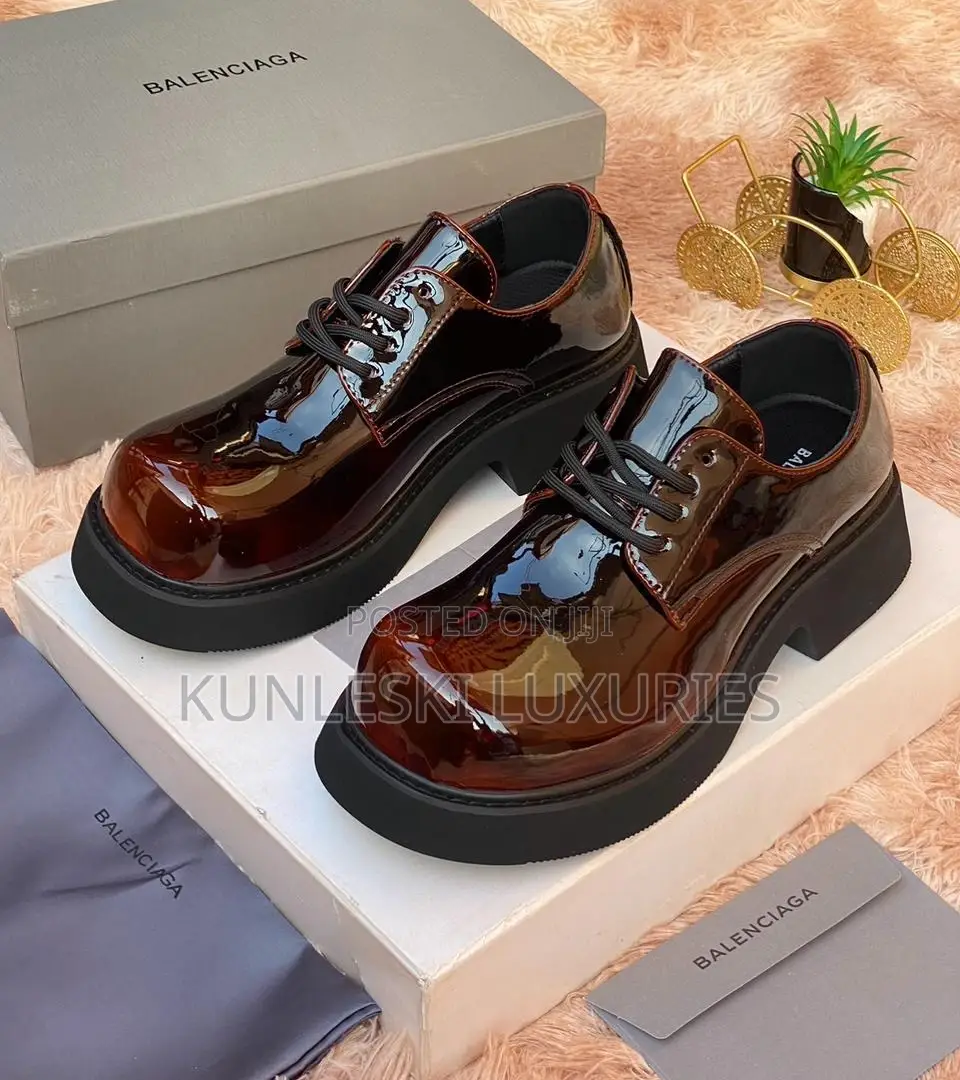 New Balenciaga Luxury High Soft Sole Patent Leather Shoe