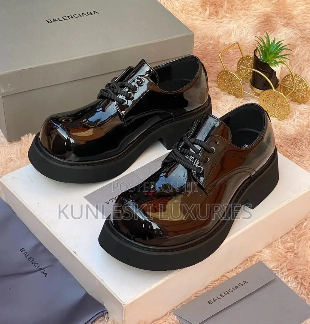 New Balenciaga Luxury High Soft Sole Patent Leather Shoe