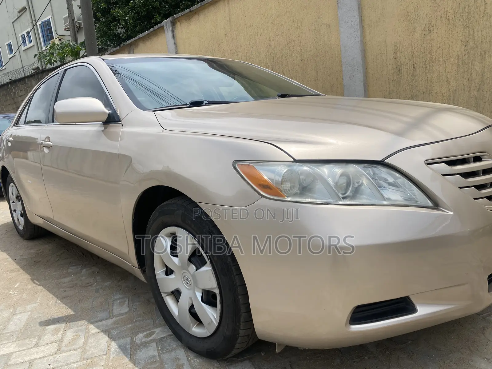 Toyota Camry 2.4 LE 2008 Gold
