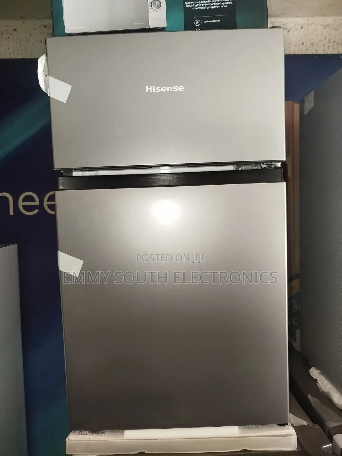 Hisense Two Doors Fridge/ Freezer 87l
