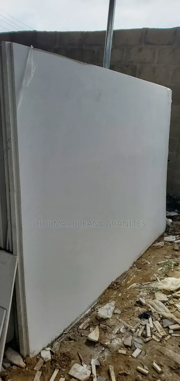 Pure White Quartz for Luxury Homes