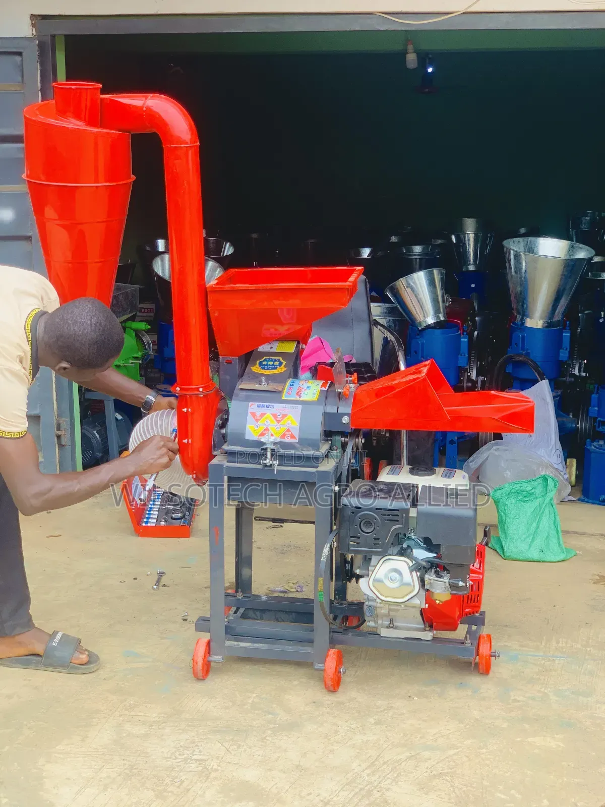 Multifunctional Gasoline Engine Powered Chaff Cutter