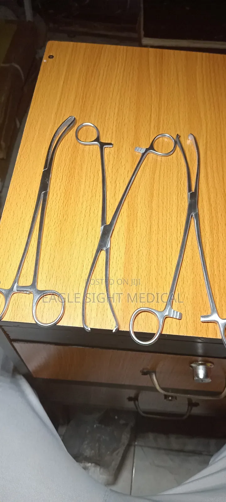 Vulsellum Forceps