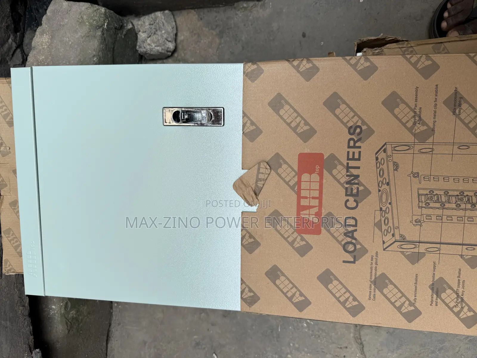 Ab&T Distribution Board D8 3 Phase
