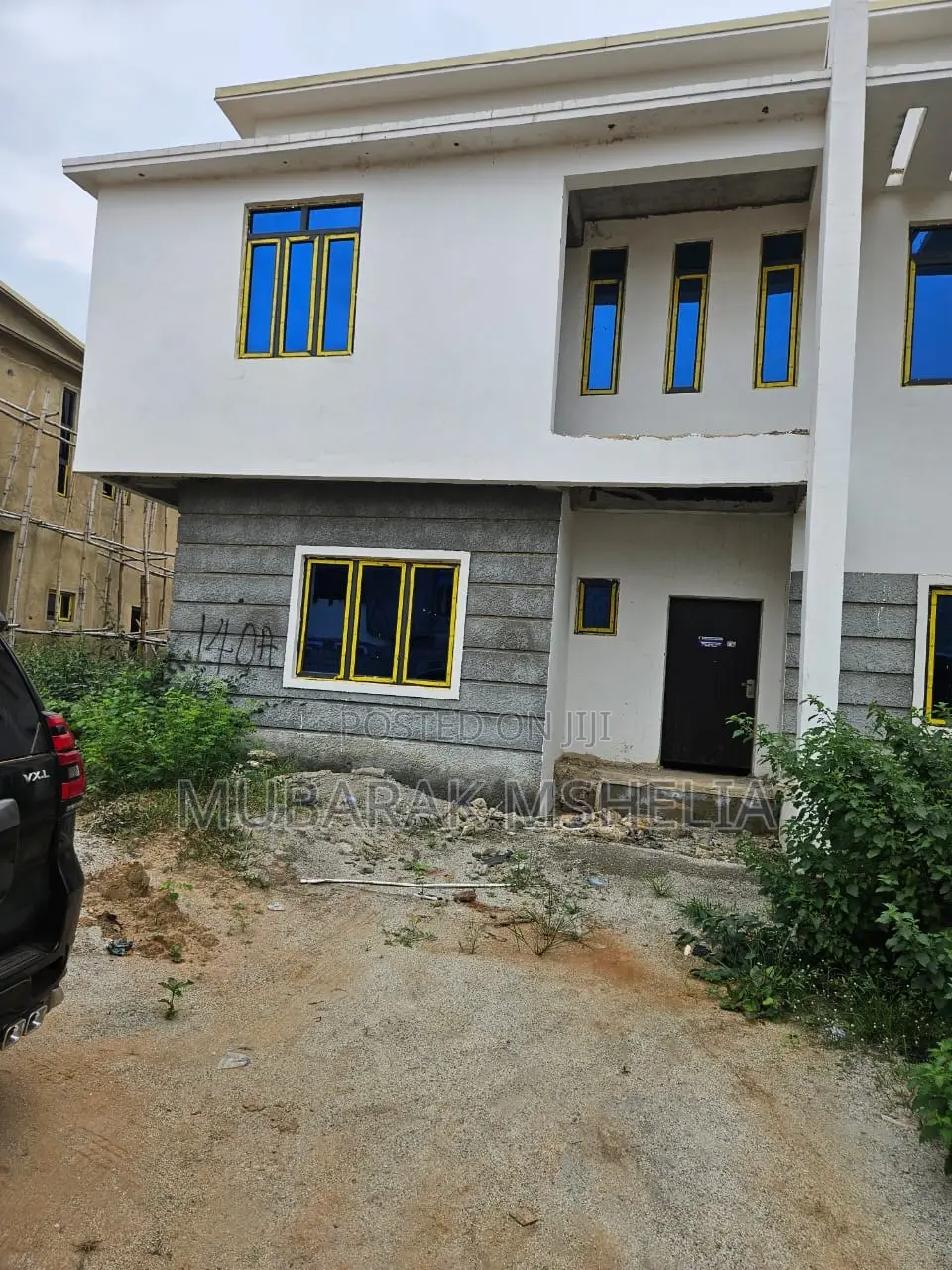 4bdrm Duplex in Karsana for sale
