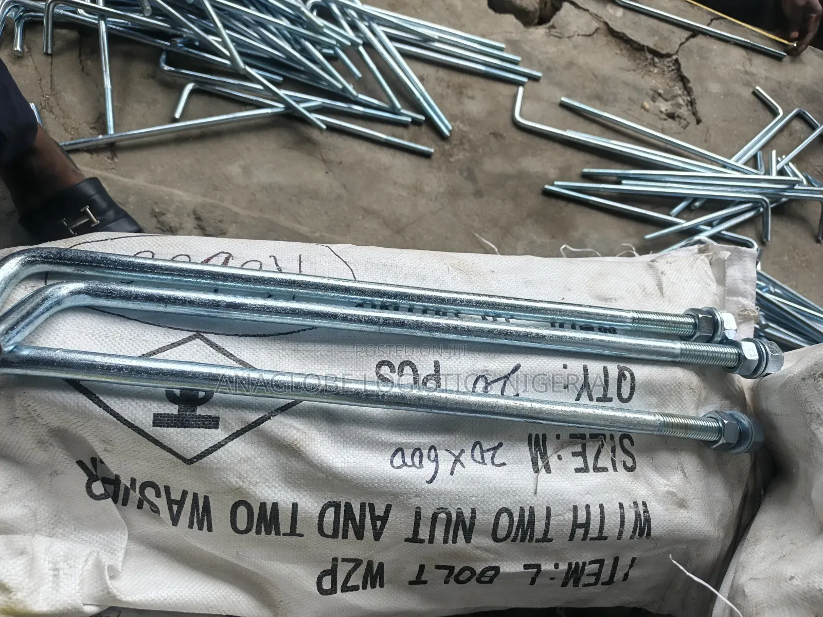 Anchor Bolt (Hold Down Bolt) M20x600mm Length Galvanized