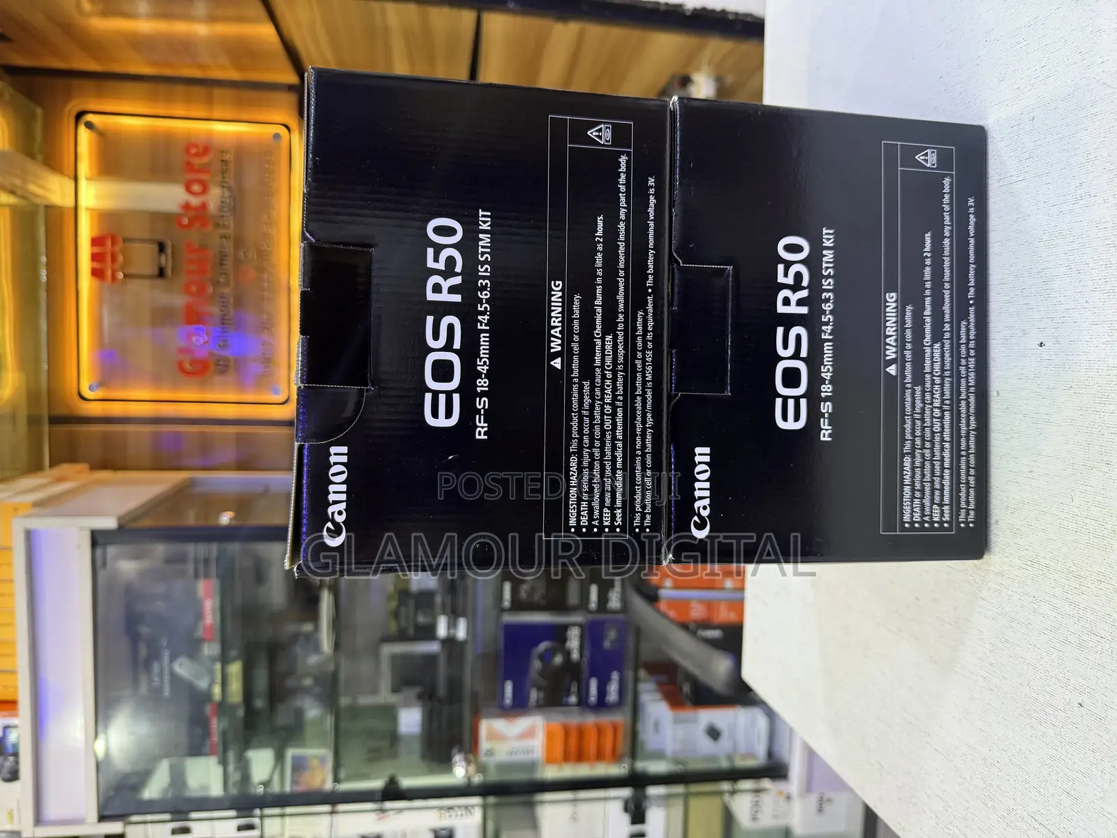 Canon Eos R50 With 18-45mm Lens