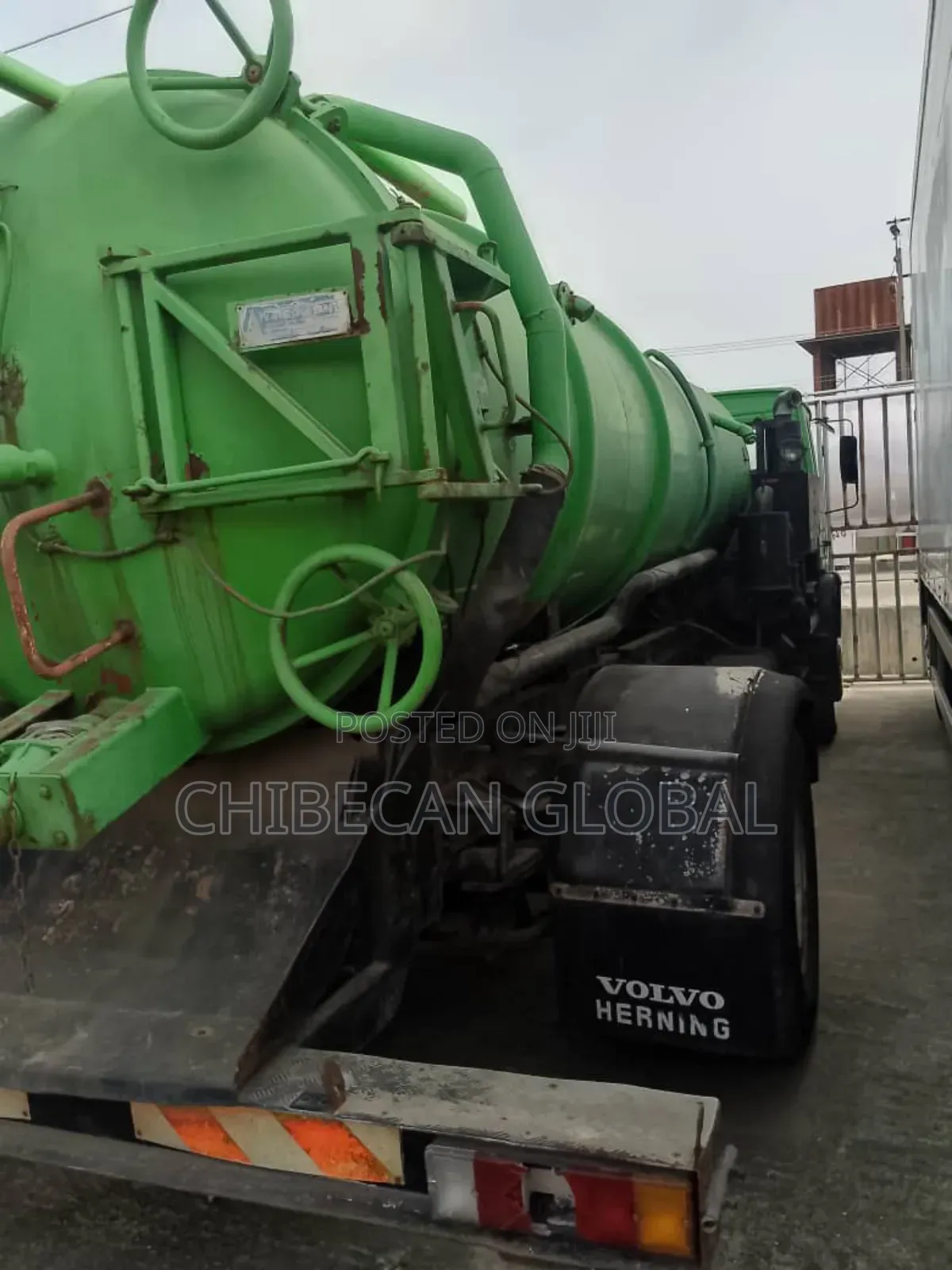 Volvo Fl6 Sewage Truck 6 Tyres (Foreign Used)