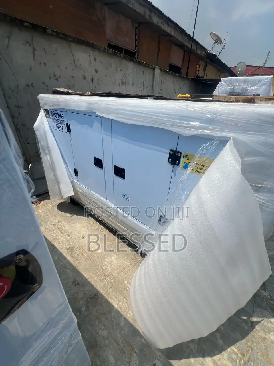 40kva Soundproof Perkins Generator
