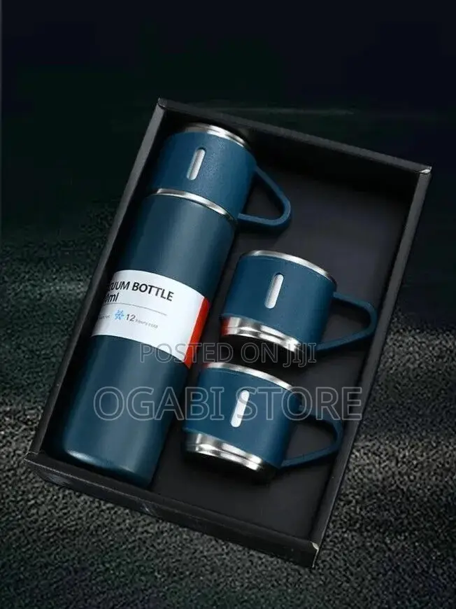 Stainless Steel Vacuum Flask Set With Steel Cups