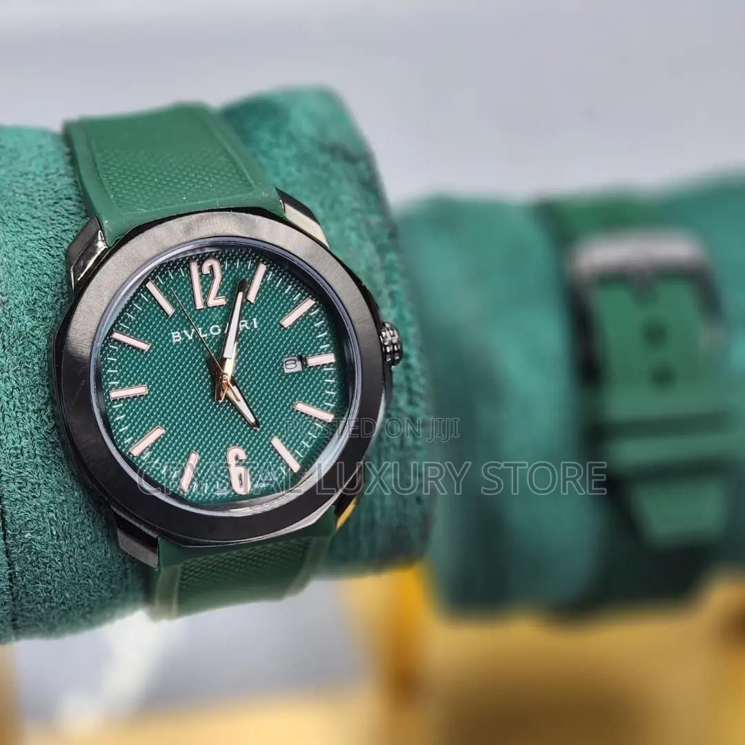 Bvlgari Quality Luxury Men Genuine Leather Wristwatch