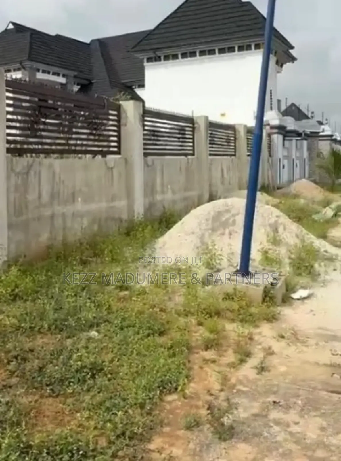 For Sale : Global Cofo Fenced 1007 SQMTRS at Gra Phase 8, Eliozu, Ph