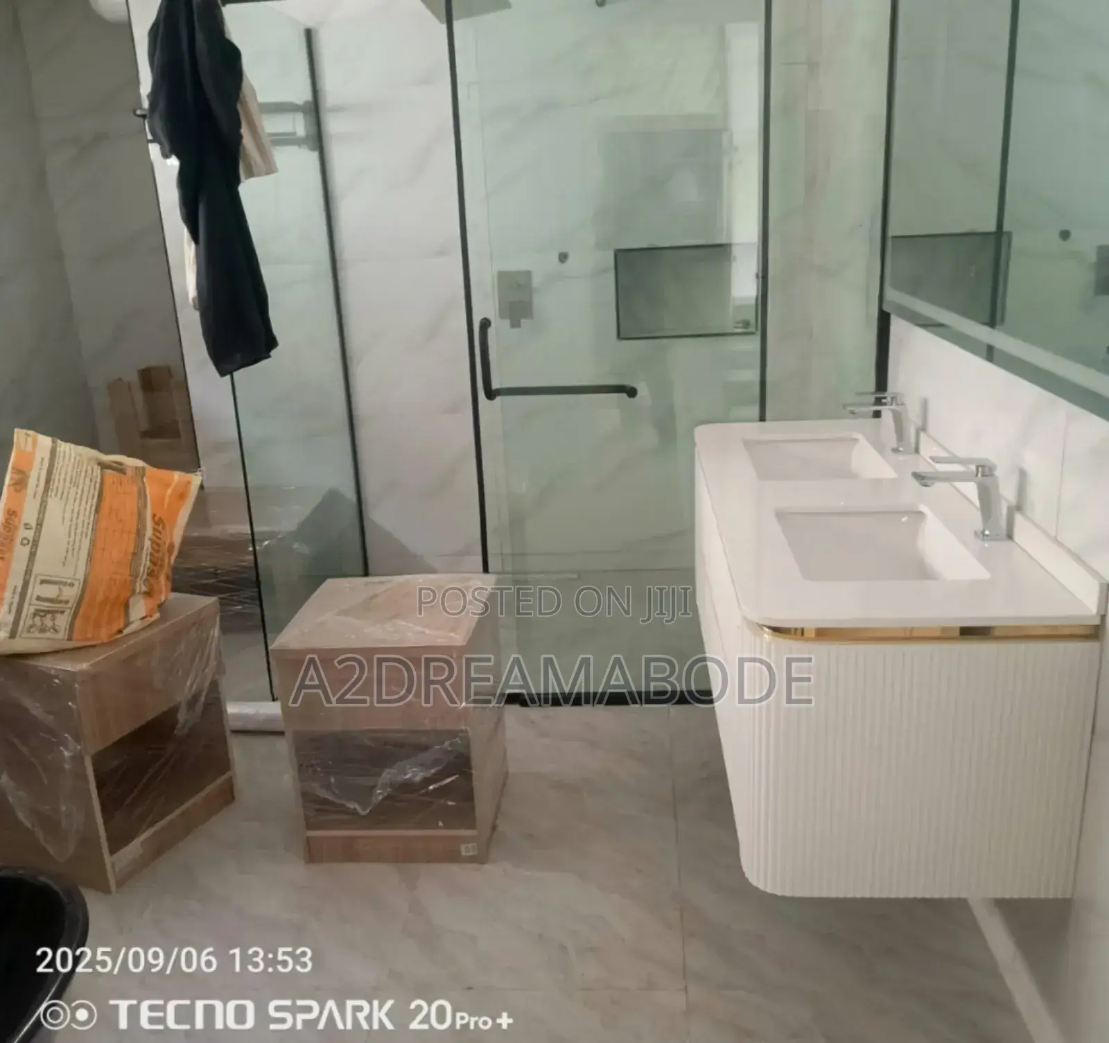 6bdrm Duplex in Ikeja Gra for sale