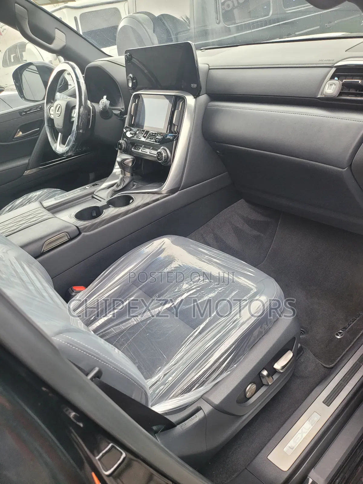 Lexus LX LX 600 2022 Black