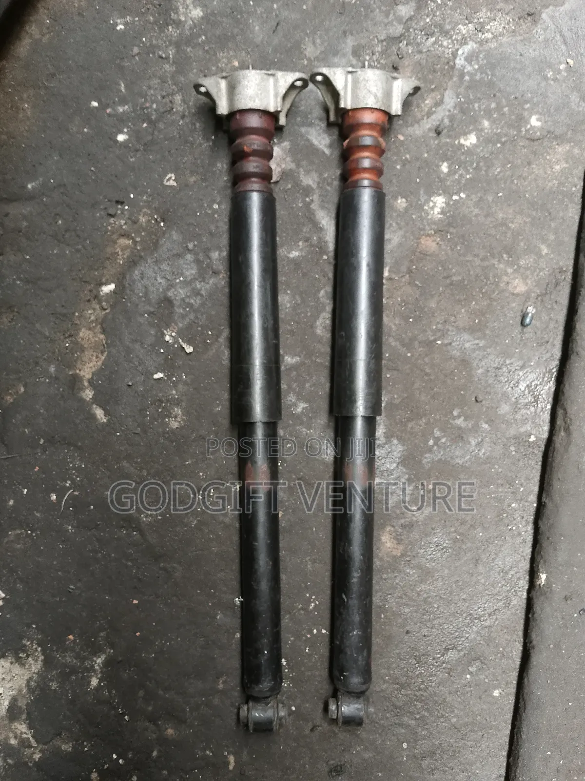 Back Shock Absorber for Mazda 3/ Mazda 5 2003 to 2010