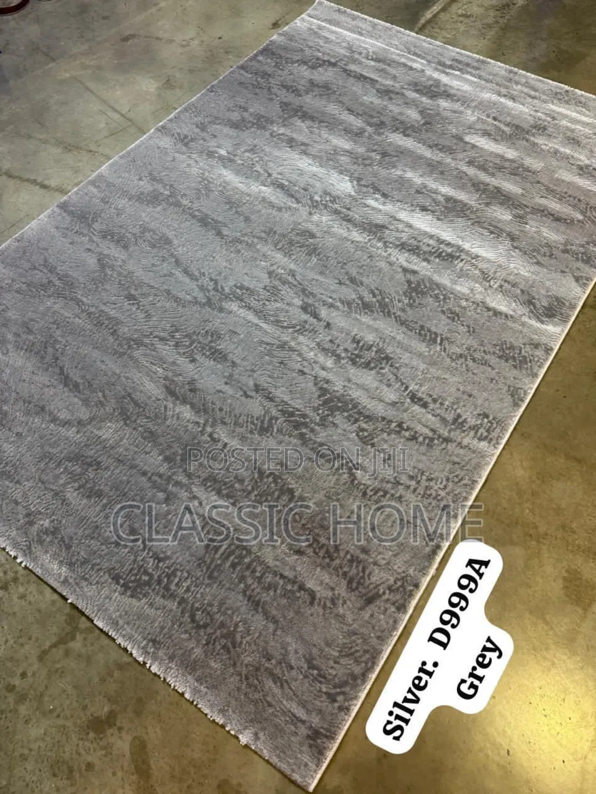 Silver Grey Center Rug